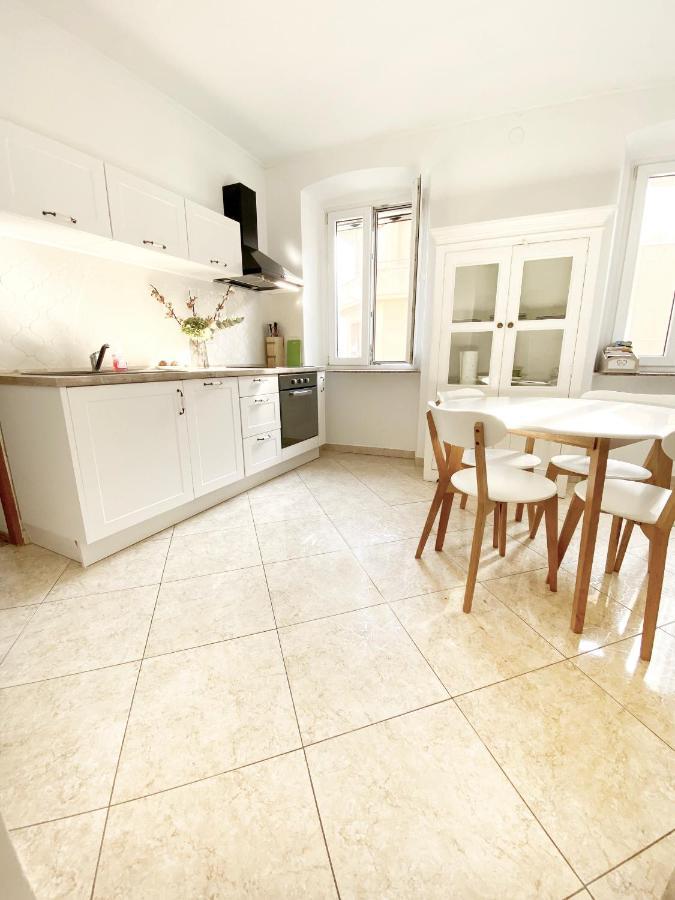 Apartment Evelina Pula Luaran gambar